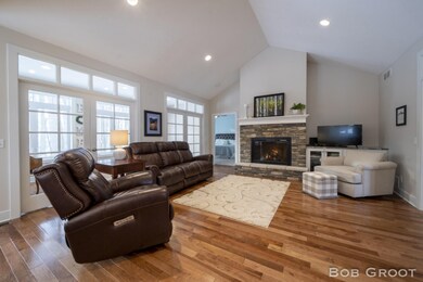 5336 Meadow Run Dr W-8