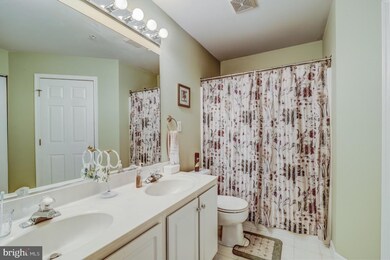 11431 Manklin Creek Rd unit 8F1, Berlin, MD 21811 - photo 6