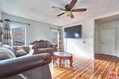 11903 Antwerp Ave, Los Angeles, CA 90059 - photo 7