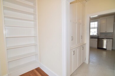 7 Verndale St unit 5, Brookline, MA 02446 - photo 7