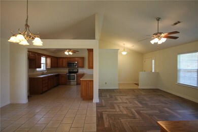 29 Lyndhurst Dr, Bella Vista, AR 72714 - photo 7