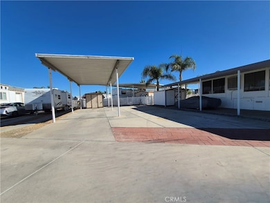 1295 S Cawston Avenue 406, Hemet, CA 92545 - photo 3