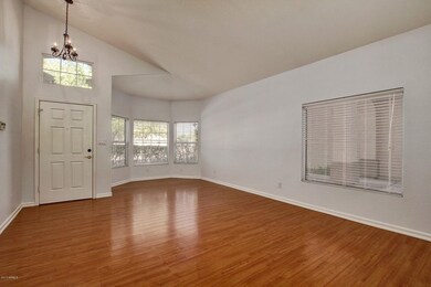 7492 S Jentilly Ln, Tempe, AZ 85283 - photo 4