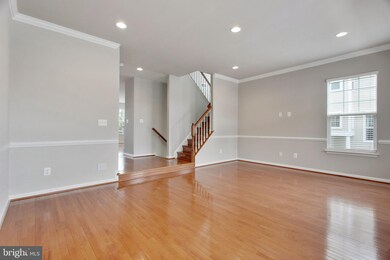 42298 Shoover Square, Chantilly, VA 20152 - photo 7