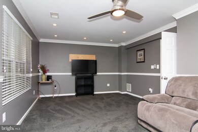 8719 Silent Ct, Odenton, MD 21113 - photo 6