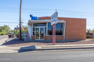 Front to North