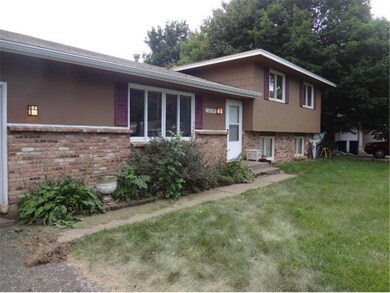 Welcome to 10745 99th Place Maple Grove, MN 55369!