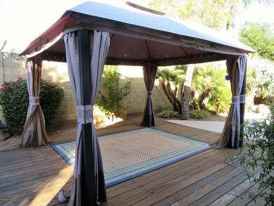 PATIO OFF FAMILY ROOM