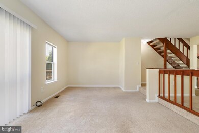 735 Saint Michaels Dr, Bowie, MD 20721 - photo 6