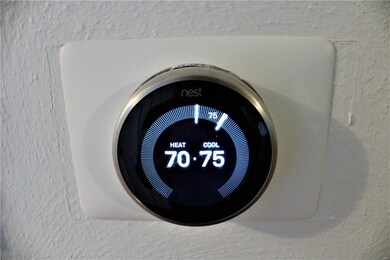 Wi-Fi enabled Nest Thermostadt