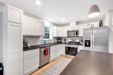 33 Windy Hollow Ln, Bowdoinham, ME 04008 - photo 4