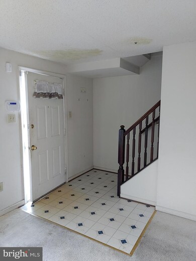 3502 Dunlap St, Temple Hills, MD 20748 - photo 2