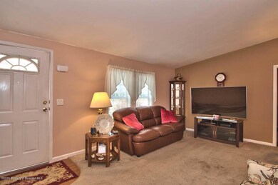 1502 Court St, Scranton, PA 18504 - photo 2