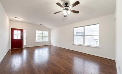 29607 S Legends Bend Ln, Spring, TX 77386 - photo 5