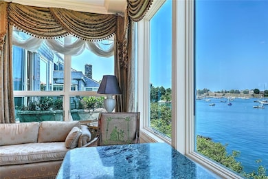 127 Harrison Ave unit 10, Newport, RI 02840 - photo 6