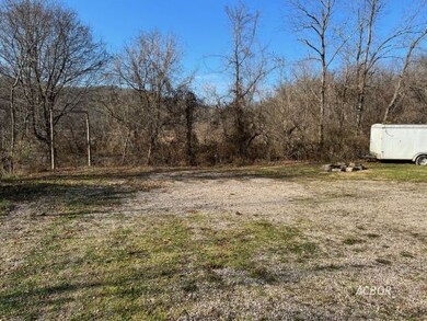 Rear Parkin area