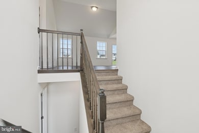 625 Ripple Dr unit 187, Hanover, PA 17331 - photo 2