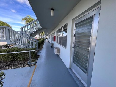 208 Windsor J unit J, West Palm Beach, FL 33417 - photo 3