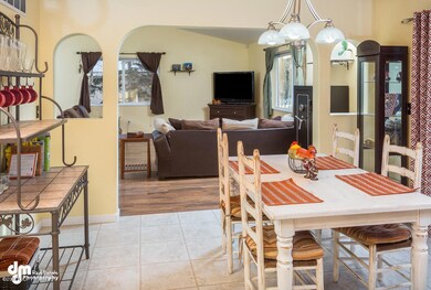 Dining Room_DMD_3767-SMALL