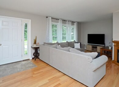 123 Farm St, Millis, MA 02054 - photo 3