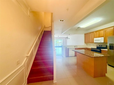 6336 Castelven Dr unit 107, Orlando, FL 32835 - photo 3