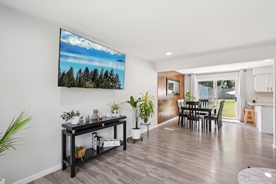 102 Simon Crestway, Waunakee, WI 53597 - photo 5