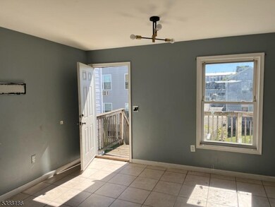 286 Governor St unit 2, Paterson, NJ 07501 - photo 3