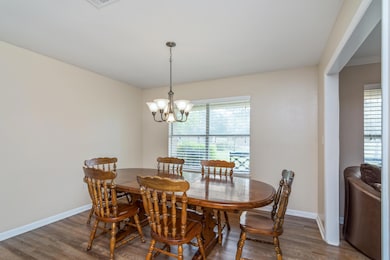 3083 Skyline Dr-16
