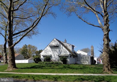 63 Rolling Ln, Levittown, PA 19055 - photo 6