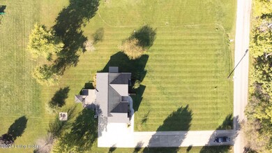8889 Ernstberger Rd -03