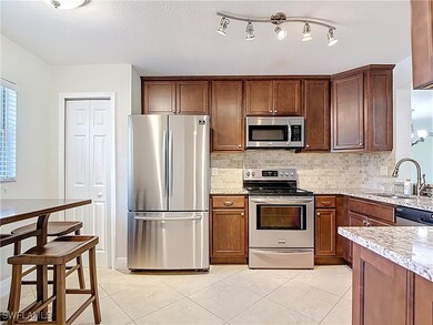 729 Landover Ct unit 102, Naples, FL 34104 - photo 6
