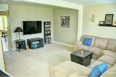 1250 Hunter Ln, Perkiomenville, PA 18074 - photo 5
