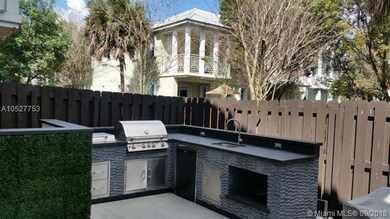 10711 NW 74th Terrace, Doral, FL 33178 - photo 2