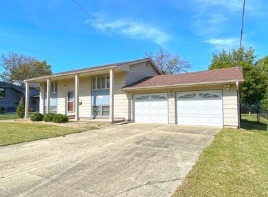 509 W Nishna Rd, Shenandoah, IA 51601 - photo 2