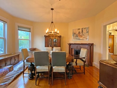 37 Parsons St unit 1, West Newton, MA 02465 - photo 4