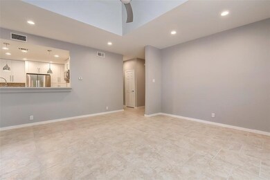 277 Litchfield Ln unit 59, Houston, TX 77024 - photo 6