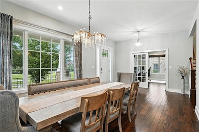 1696 Shelburne Ln, Pittsburgh, PA 15217 - photo 6