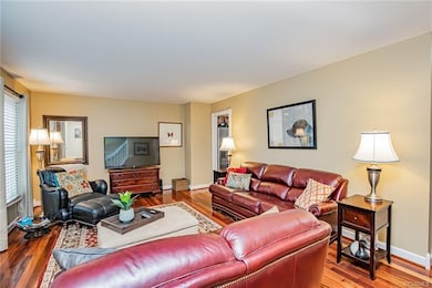 5000 Ashborne Rd, Glen Allen, VA 23060 - photo 5