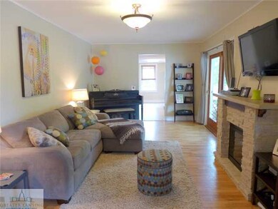 119 W South St, Grand Ledge, MI 48837 - photo 3