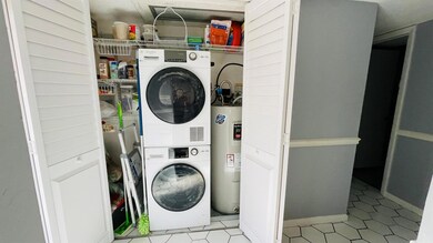 11 Golfs Edge unit E, West Palm Beach, FL 33417 - photo 7