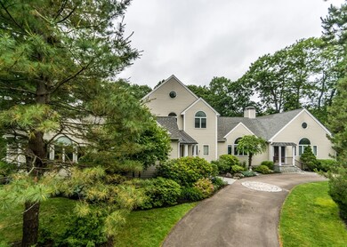 42 Cranberry Ln, Needham, MA 02492 - photo 2