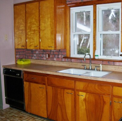 29 Crestmont Dr, Honesdale, PA 18431 - photo 7