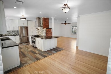 21036 Costanso St, Woodland Hills, CA 91364 - photo 7