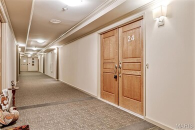 1512 Bedford Forge Ct unit 24, Chesterfield, MO 63017 - photo 3