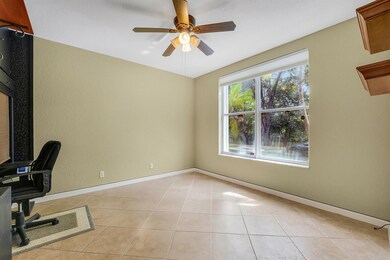 3172 N Greenleaf Cir, Boynton Beach, FL 33426 - photo 6