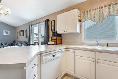 2980 Riley Ridge Rd, Holland-13