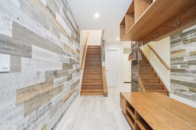 69 Country Dr E unit 54, Staten Island, NY 10314 - photo 4