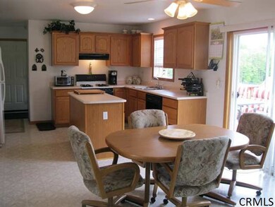 41 Rose Ln, Rensselaer, NY 12144 - photo 6