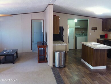 Kitchen-Right; Living Rm-Left!