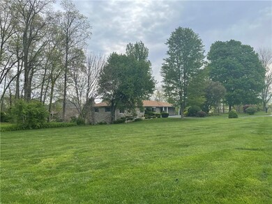 1524 W Deborah Dr, Greensburg, IN 47240 - photo 5